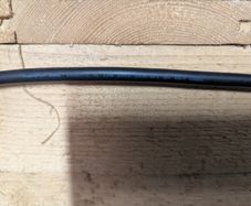 Displayport cable