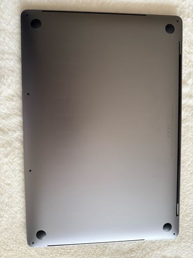 MacBook Pro 16 2019 i7 16GB Radeon 5500M 8GB Excellent Condition Boxed (PRICE DROP)