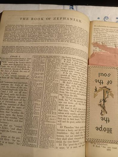 1846 Rare Miniature Quarto Bible