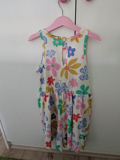 Girls clothes age 7_8/ 8 years