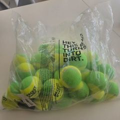 Tennis balls
