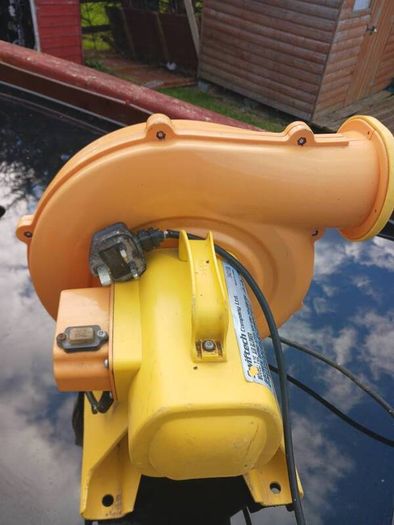bouncy castle blower