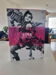 Jinx Unlocked Figure League of Legends Arcane Riot Games Game Statue