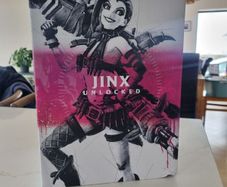 Jinx Unlocked Figure League of Legends Arcane Riot Games Game Statue
