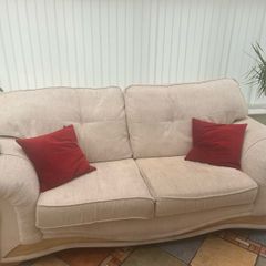 Cream 3 seater sofa for sale. Very good condition, just needs a professional clean.