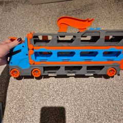 Hot Wheels hauler