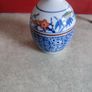 Japanese kakiemon SMALL VASE Image 7