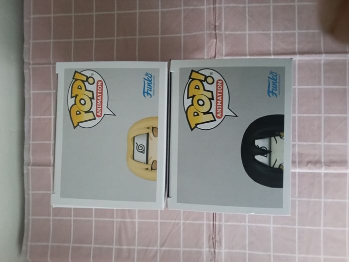 Funko Pop Naruto Shippuden Tsunade 2105 and Orochimaru 2104