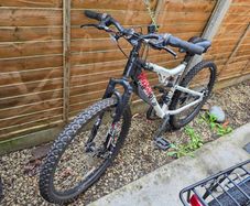 Apollo Paradox Full-Suspension MTB