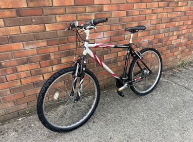 27.5 Inch Jeep Wrangler bike