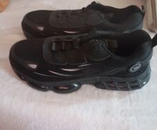 Safety shoes