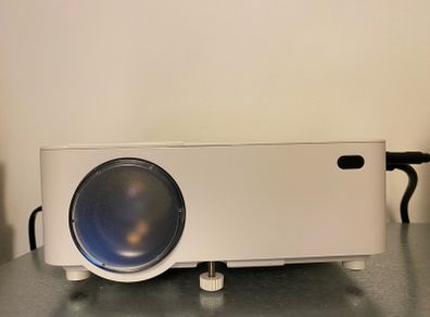 Home cinema projector