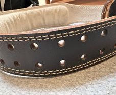 weightlifting belt
