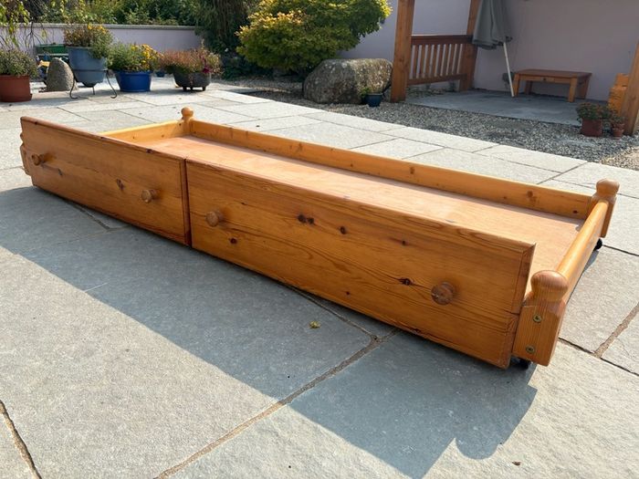 Under bed storage