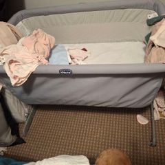 Next to me (No mattress)