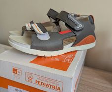 Boys sandals Biomechanics