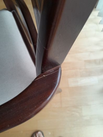 Mahogony Dining Table & Chairs