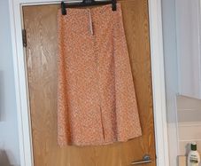 Ivy Lane Skirt.  S. 14.    B.N.W.T.