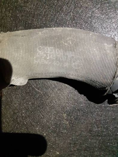 Audi A6 2.0 TDI - Charge Air Cooler Pressure Hose Pipe 4F0 145 709E 4F0145709E