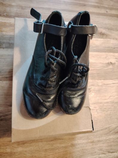 Irish dancing hard shoes, size 1