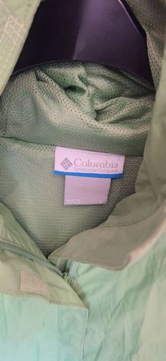 COLUMBIA rain jacket