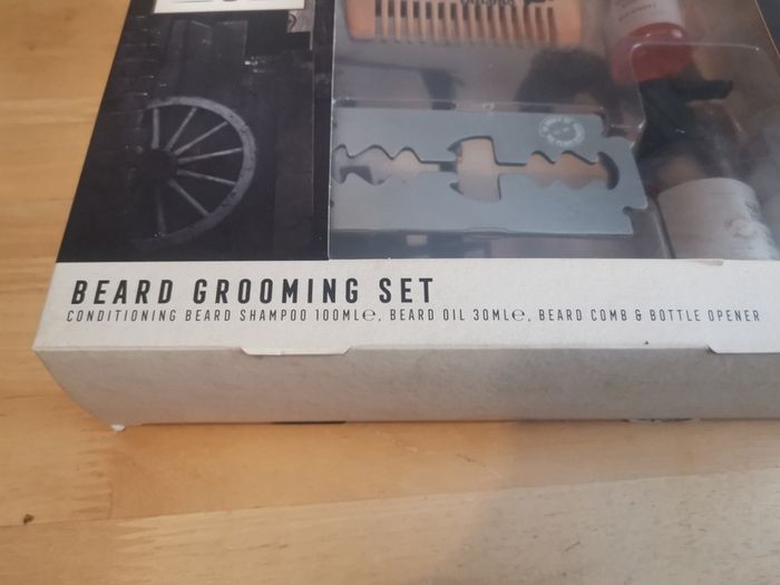 Peaky Blinders Beard Grooming Set, NEW