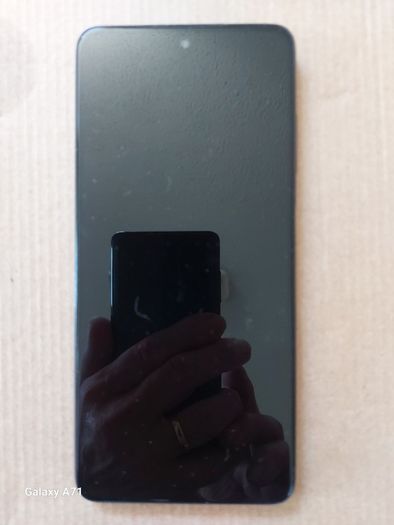 6 Mobile Phones for parts or repair, not powering on