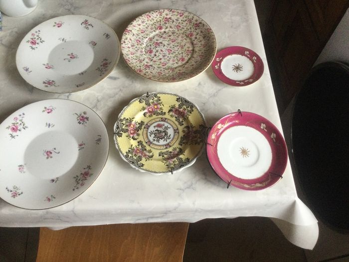 plates