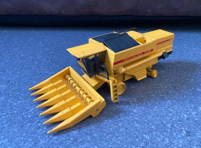 Joal New Holland TX34 Diecast Combine Harvestor 1:42 Scale Maize Yellow
