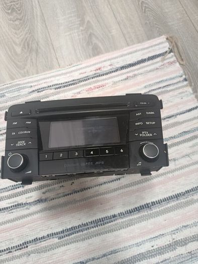 Hyundai radio