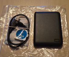 WD My Passport 320GB portable hard disk / external disk drive