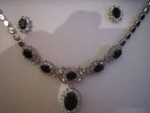 necklace & earrings set.