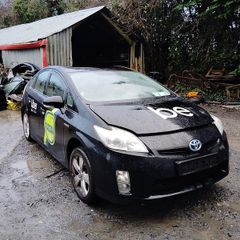 Breaking Toyota Prius 2012 hybrid