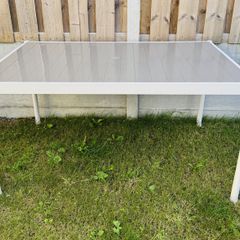 Garden table