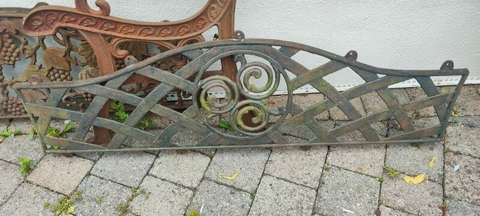 Garden bench