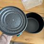 Brand new Vivo by Villeroy and Boch Group Cast Iron Casserole Dish with Self-Basting Pan Lid Image 3