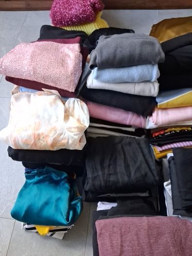Ladys clothes bundle worth hundreds of euro