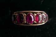 Vintage 9Ct Gold 375 Five Stone Garnet Solid Gold Ring 1,49g size S