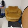 swivel chair Image 5