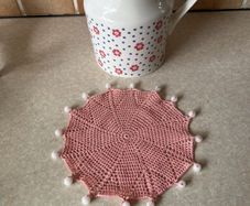 Johnston Brotger "Spoty Daisy " 2 Pint Jug & crochet cover  Peach Beaded jug c