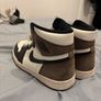 Air Jordan 1 Retro High OG Dark Mocha Image 3