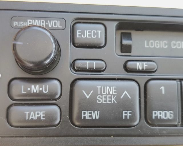 Toyota Vintage Single DIN RDS Radio Cassette Player 58406