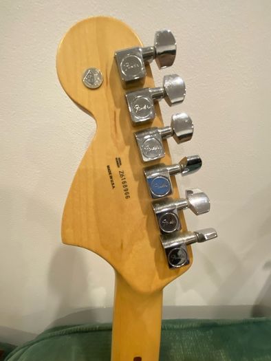 Fender Performer Series Highway Strat with case