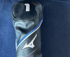 Mizuno driver headcover