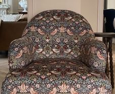 Armchair William Morris Strawberry Thief velvet