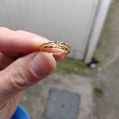 Gold ring 1