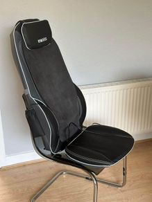 Homedics Massage Chair - remote controlled, heated