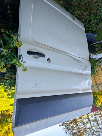Ford Transit Sliding Door