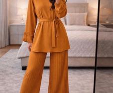 Ensemble two piece
