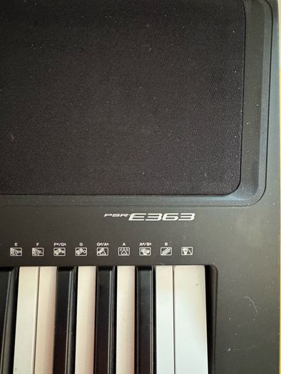 Yamaha PSR-E363 Keyboard